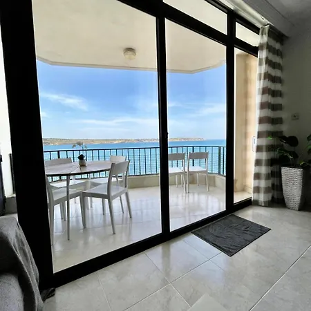 公寓 Luxury Seafront With Panoramic Views- Ghadira, Bay 梅利哈