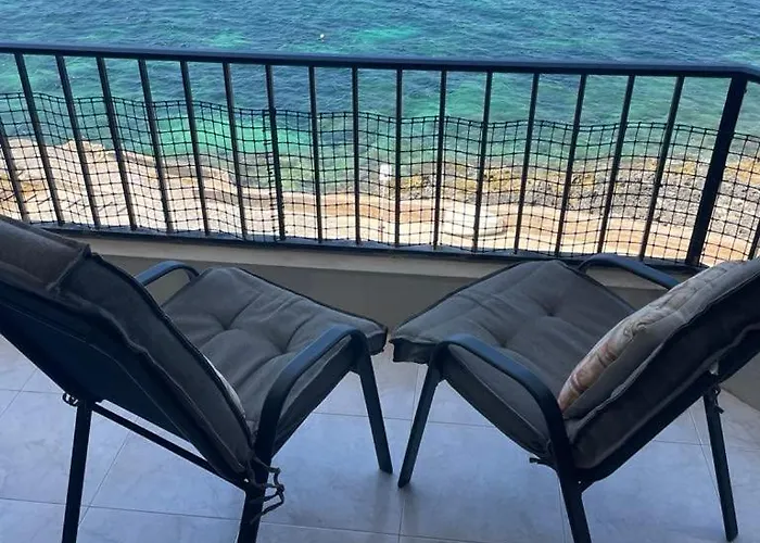 Luxury Seafront With Panoramic Views- Ghadira, Bay * 멜리에하